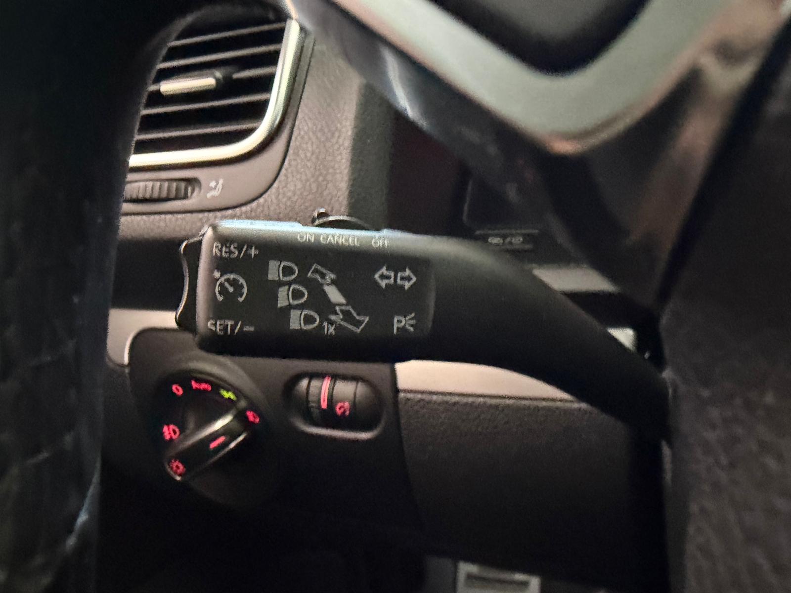 VW Scirocco 1.4 TSI BlueMotion Technology - Caméra de recul - Régulateur de vitesse-image-11