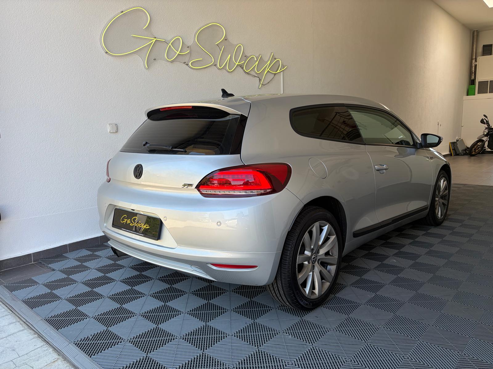 VW Scirocco 1.4 TSI BlueMotion Technology - Caméra de recul - Régulateur de vitesse-showroom-element-1