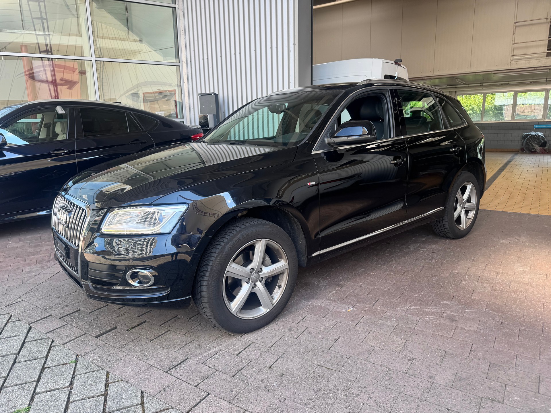 AUDI Q5 2.0 TFSI quattro tiptronic