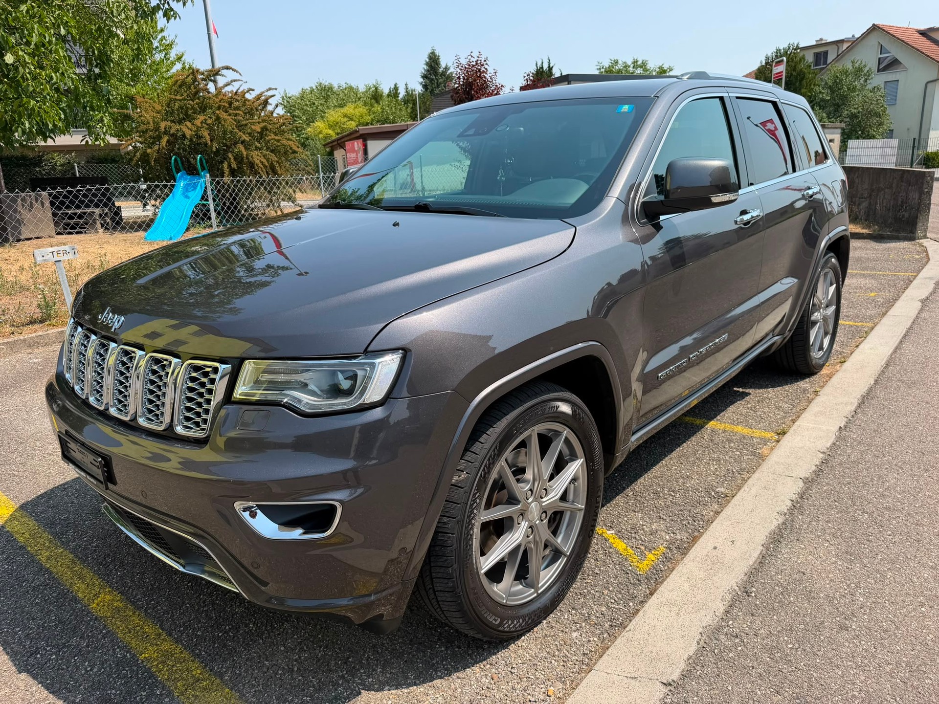 JEEP Grand Cherokee 3.0 CRD Summit Automatic-showroom-element-2