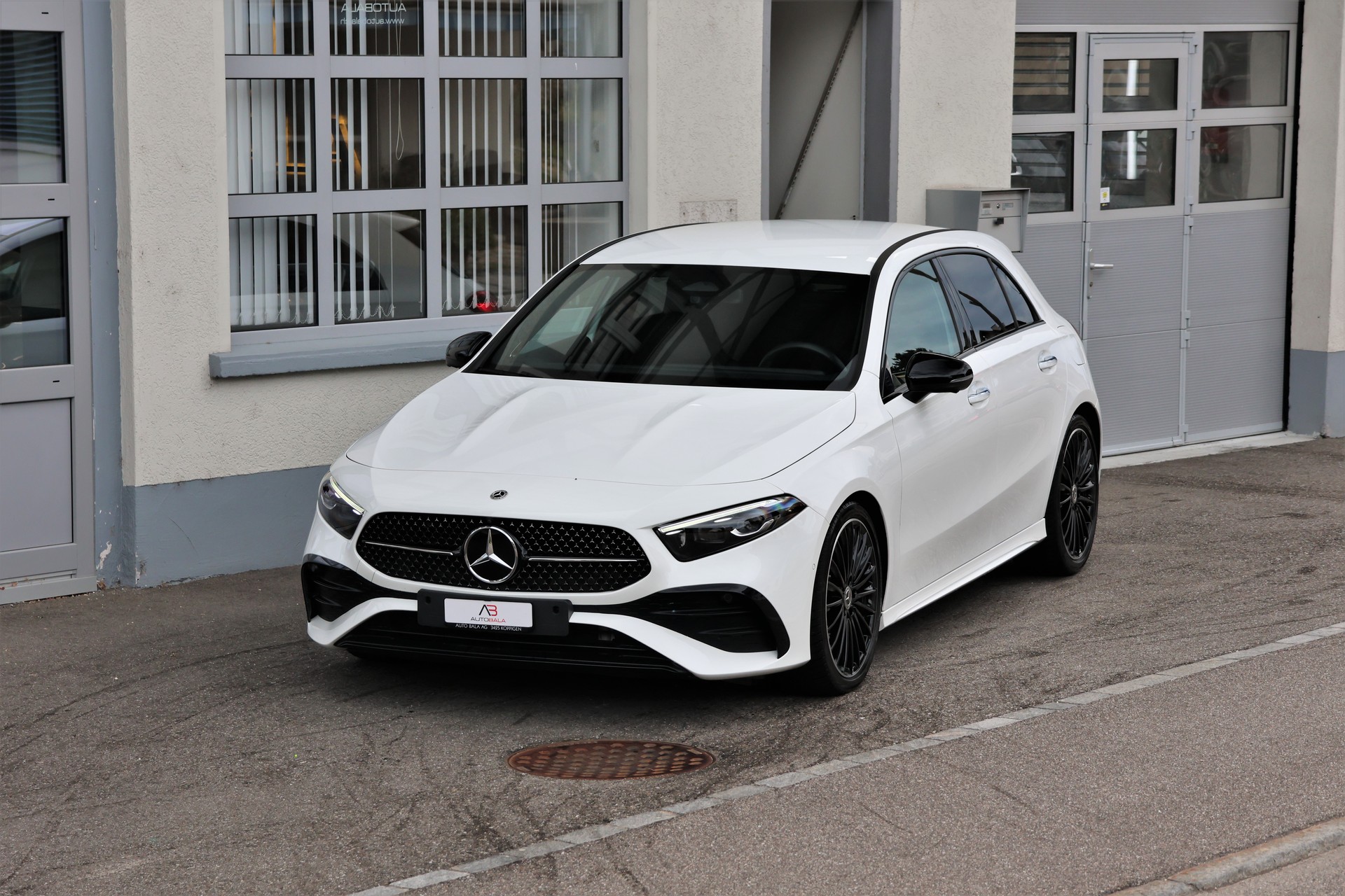 MERCEDES-BENZ A 250 4Matic AMG Line 4Matic 7G-DCT *Facelift*