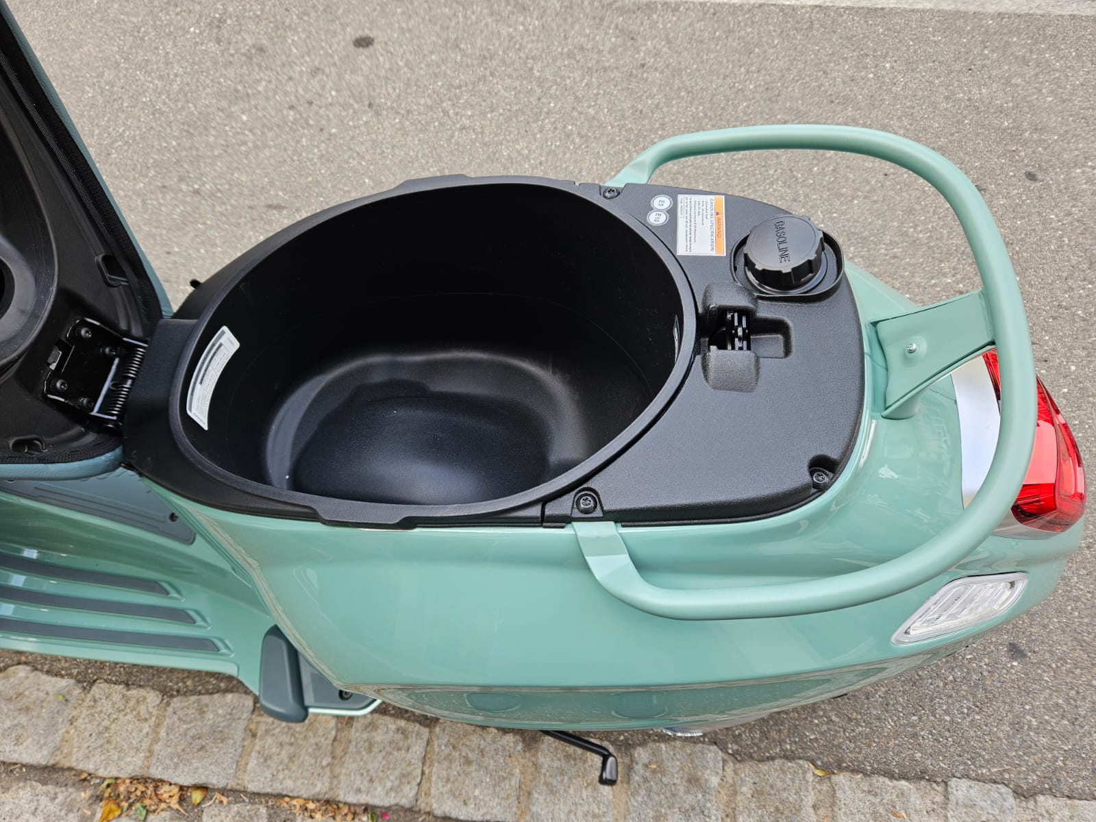 PIAGGIO Primavera 125 E5+ 80th-image-10