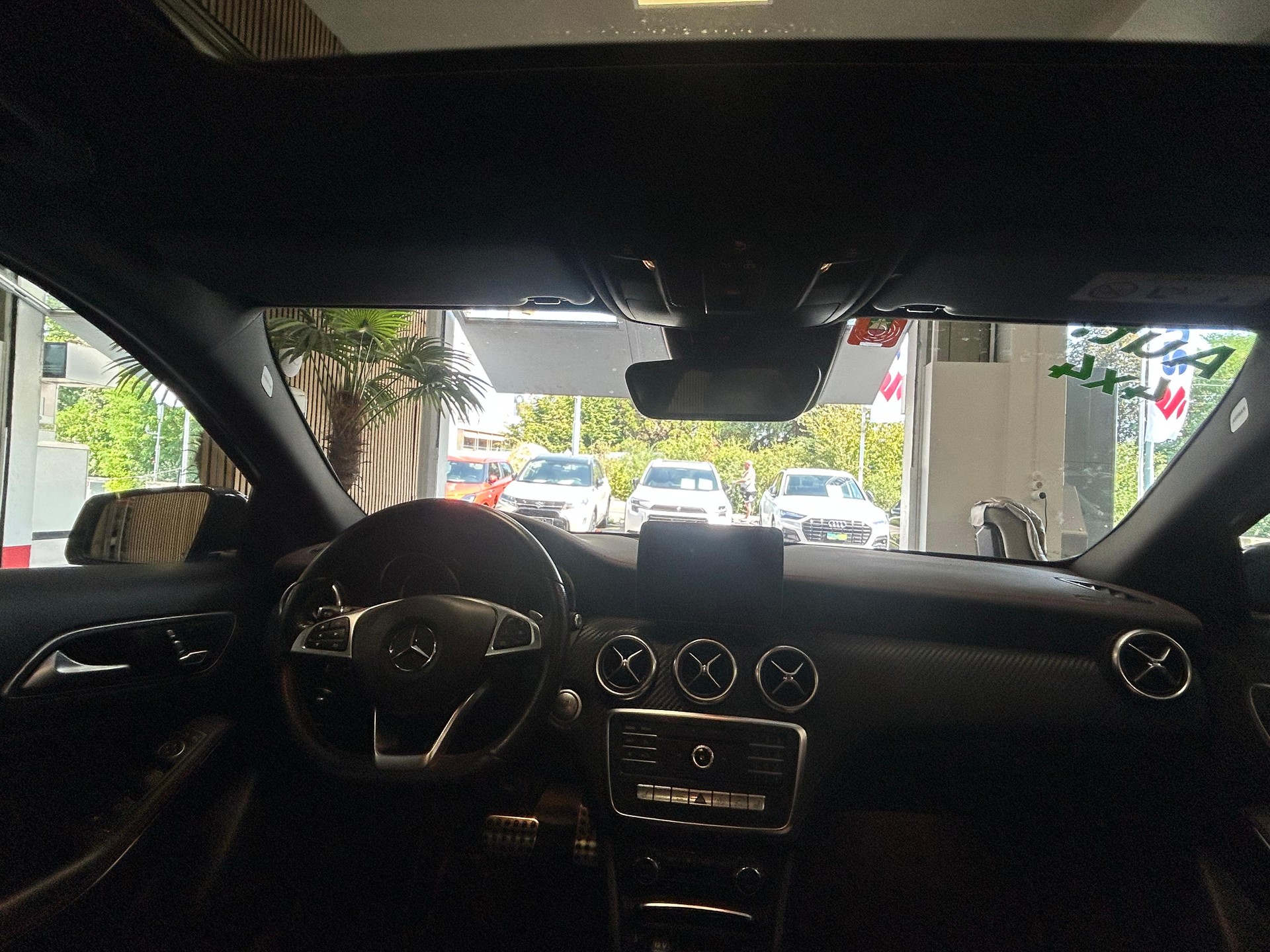 MERCEDES-BENZ A 250 AMG Line 4m-image-7