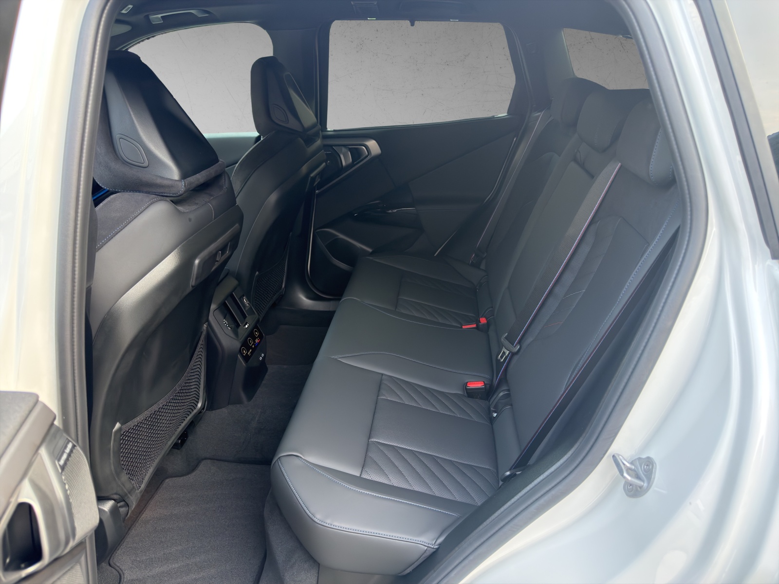 BMW X3 xDrive M50 48V M Sport Pro-image-16