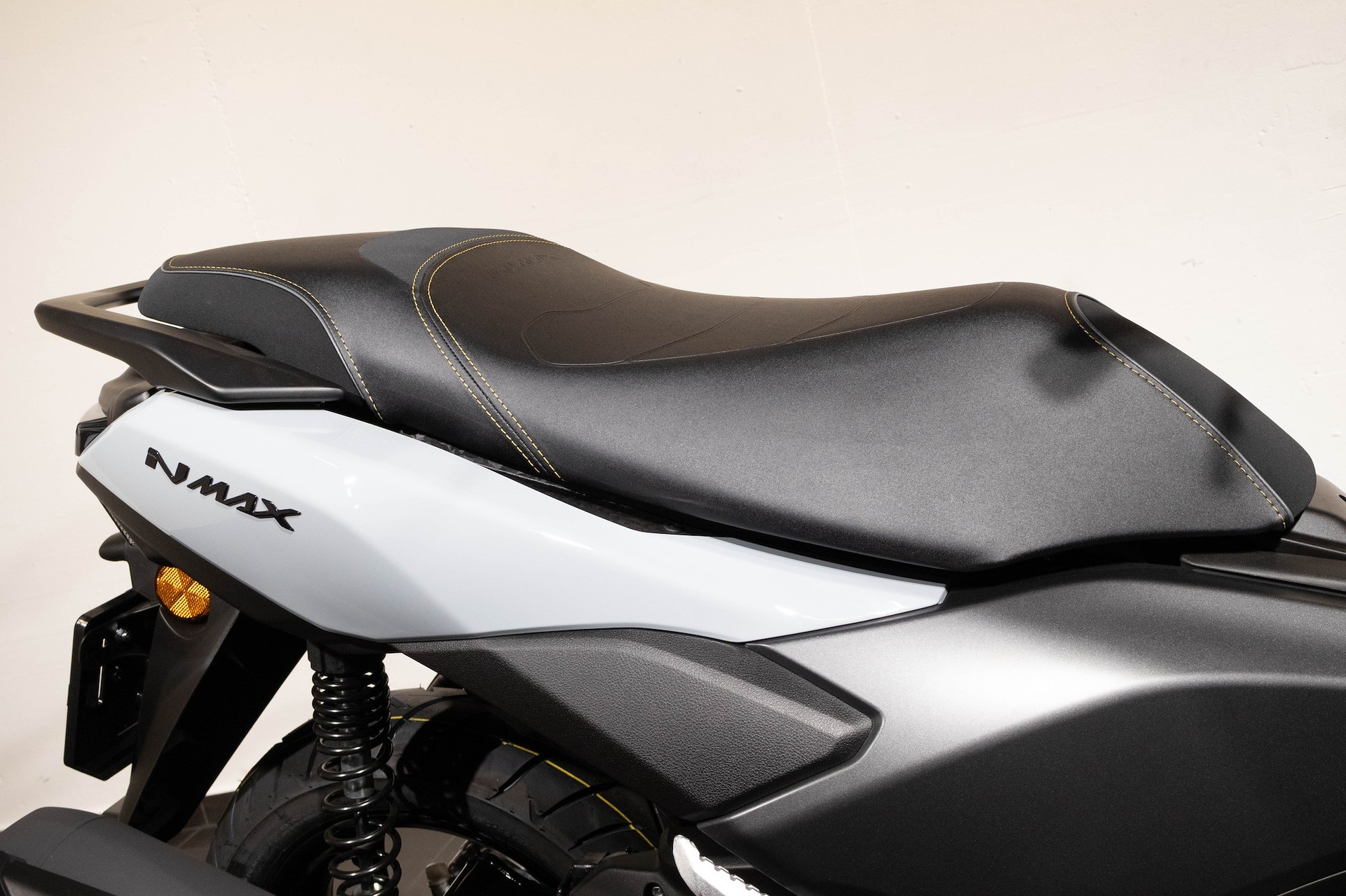 YAMAHA NMAX 125-image-14