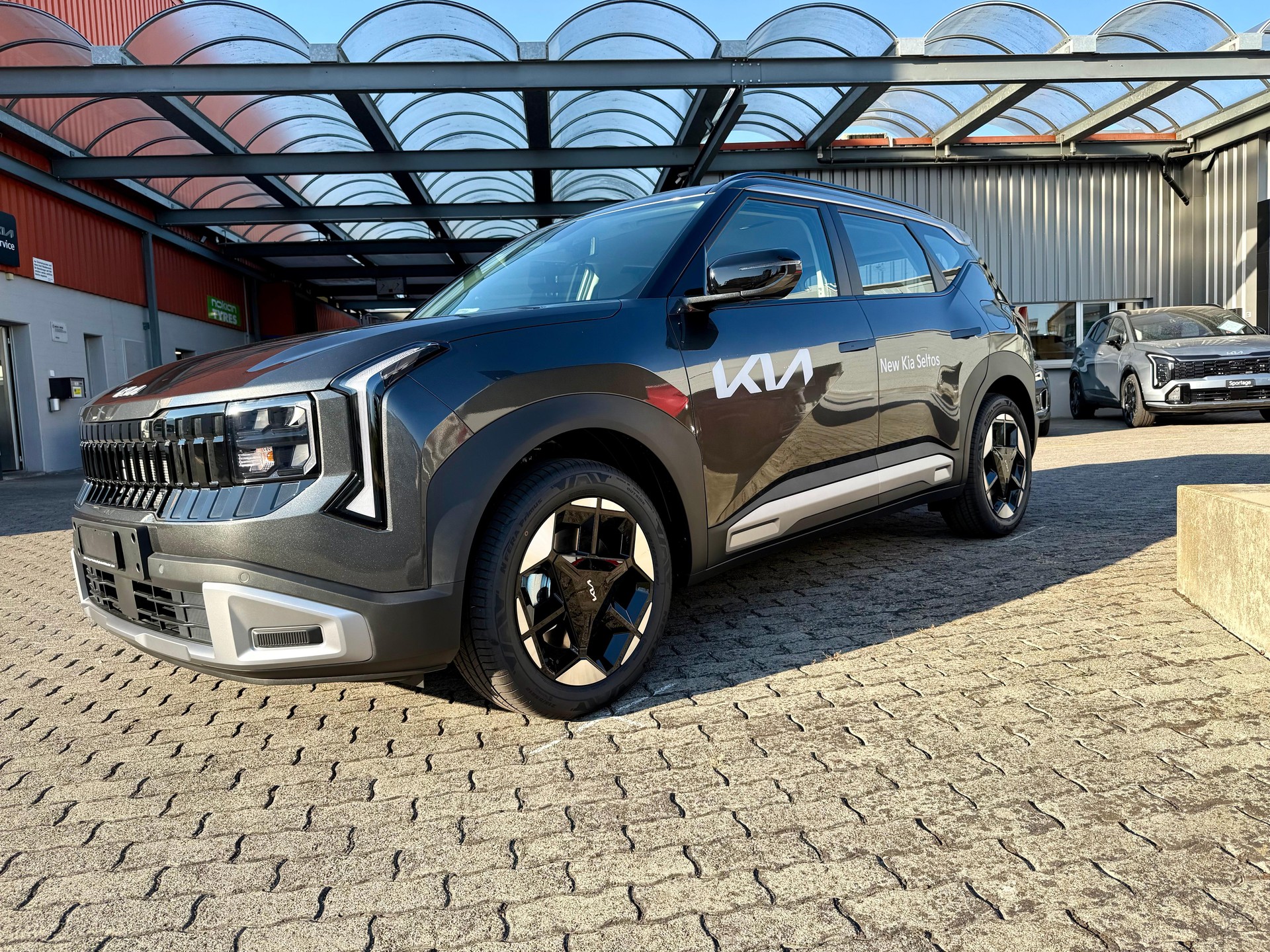 KIA Seltos 1.6 T-GDi Style-image-1