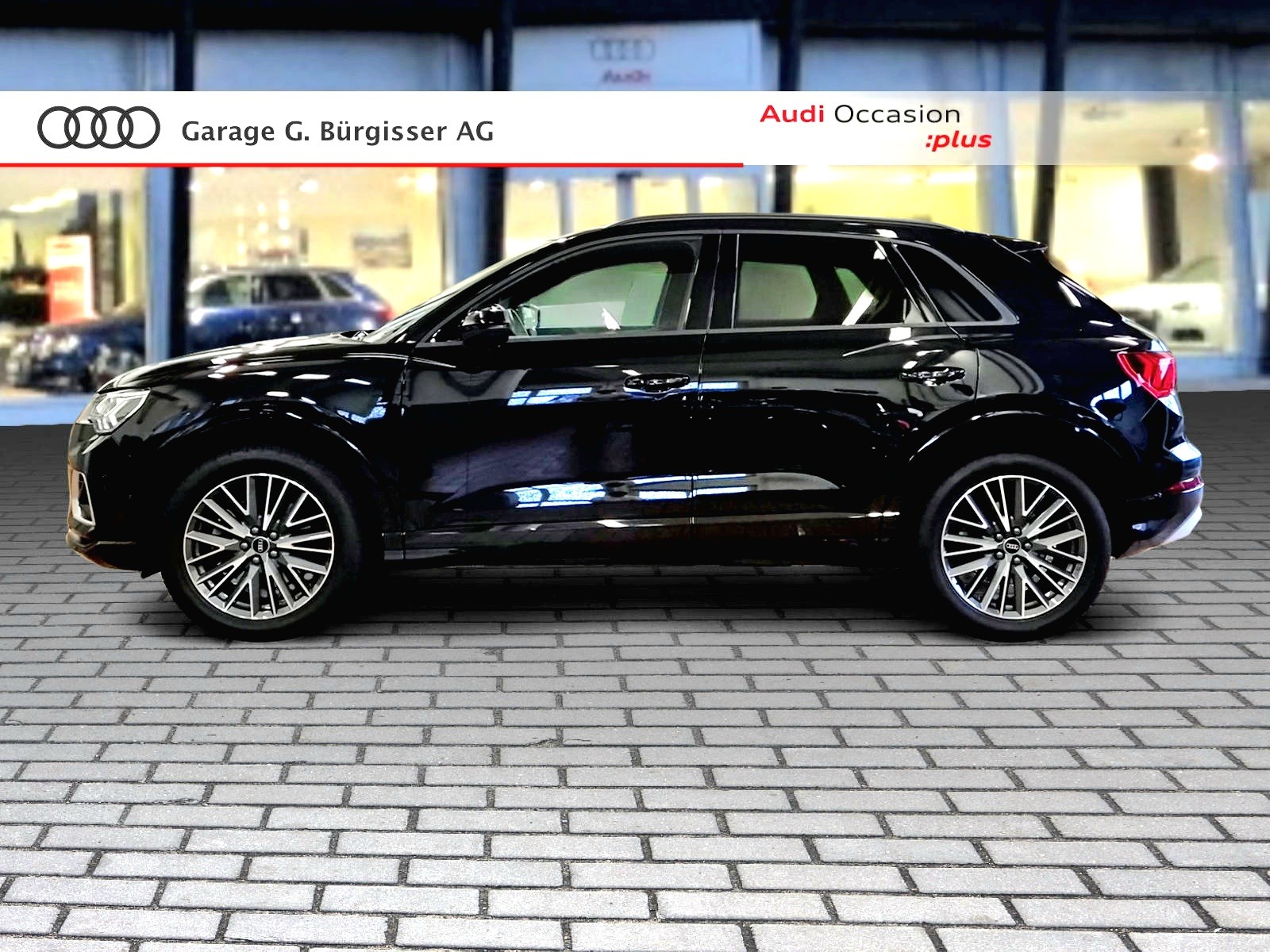 AUDI Q3 40 TFSI advanced quattro S-tronic Mythosschwarz Metallic-showroom-element-2