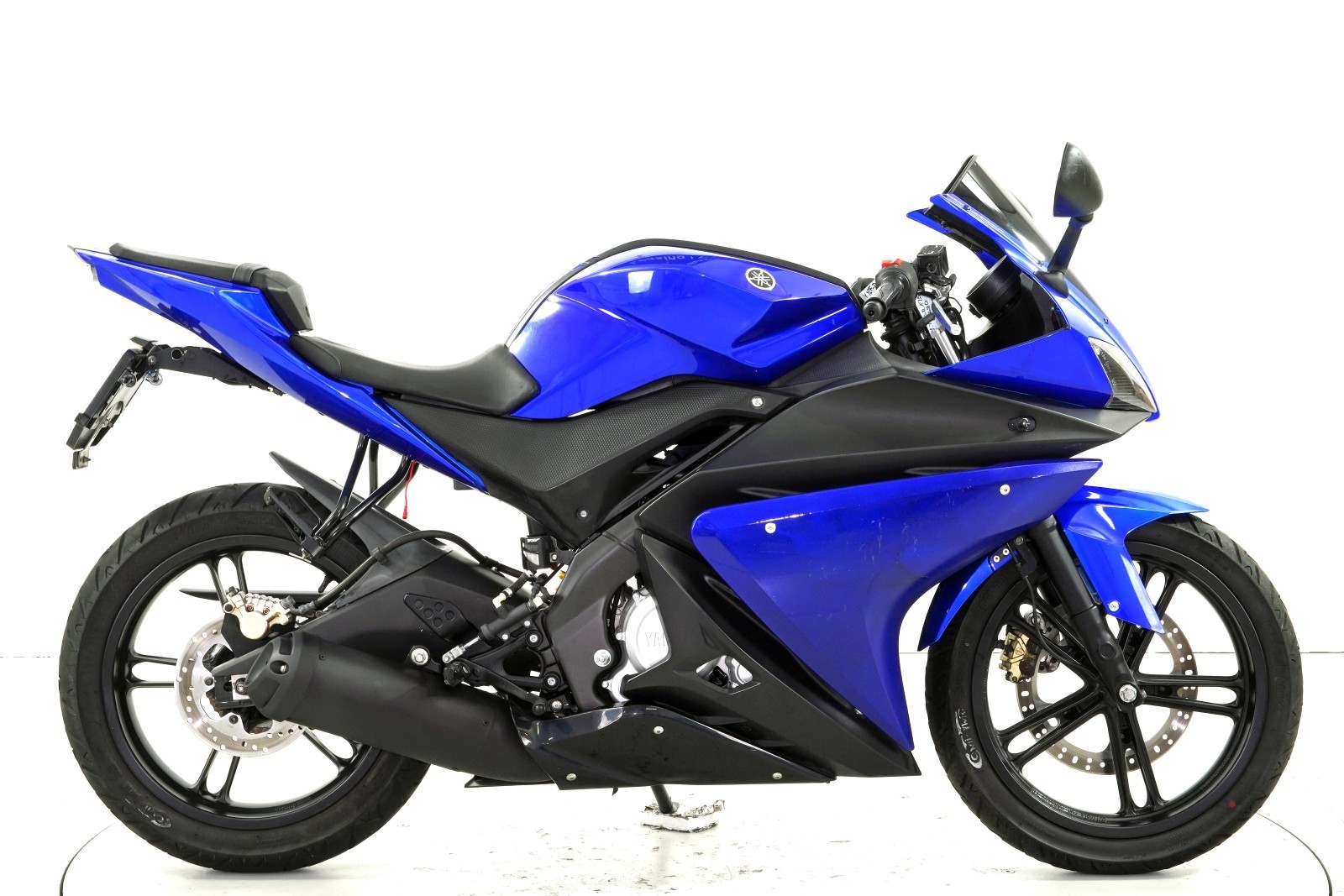YAMAHA YZF-R125-image-3