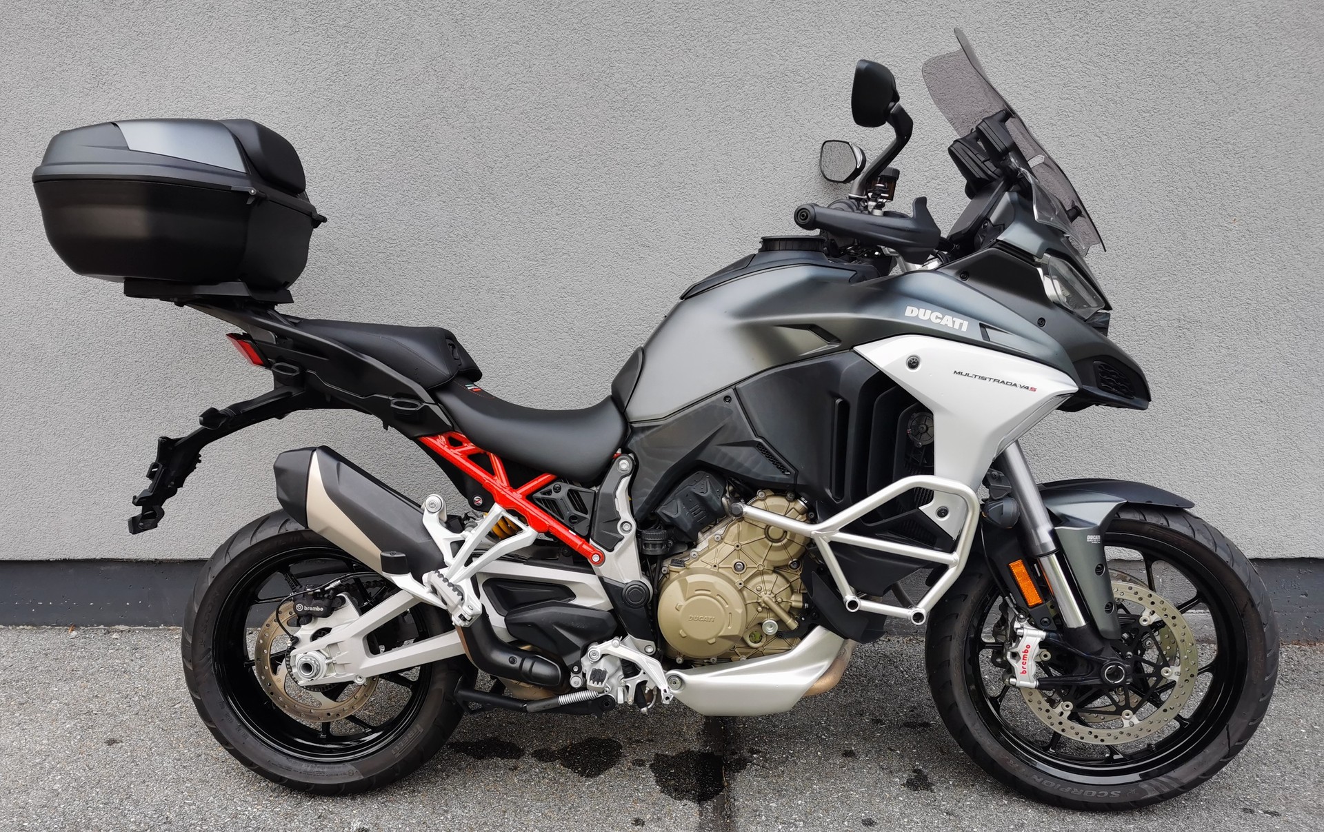 DUCATI Multistrada V4 S Travel & Radar-image-0