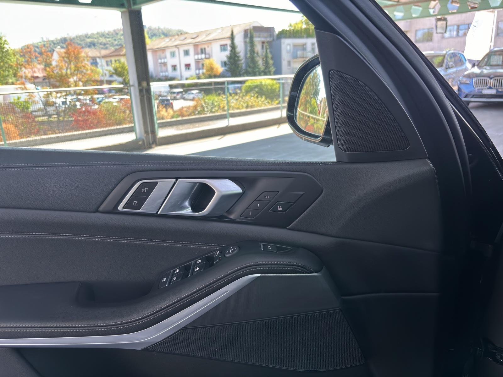 BMW X5 45e xDrive SAG-image-19