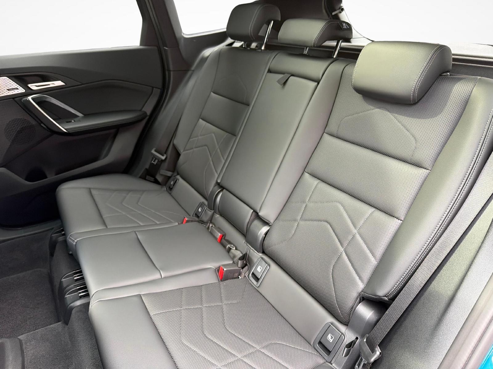 BMW X1 20d xDrive paddles-image-18