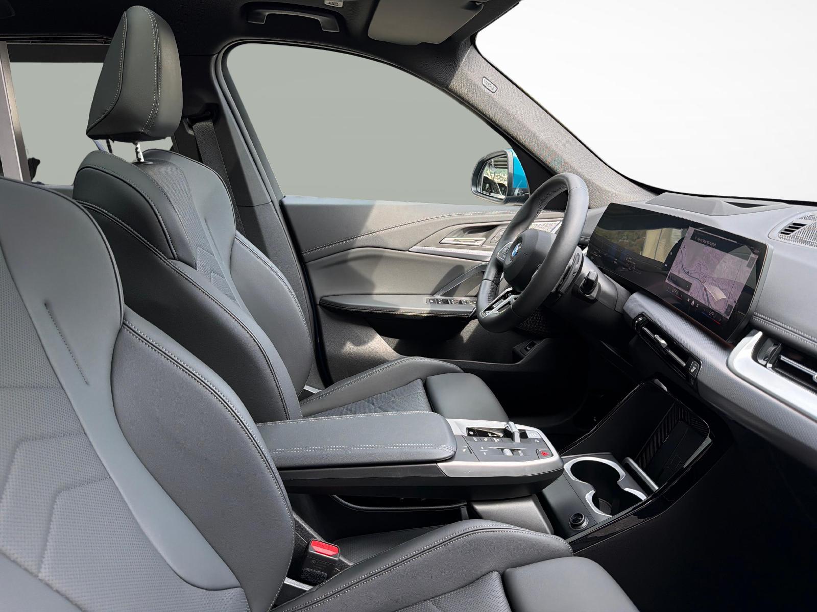 BMW X1 20d xDrive paddles-image-16