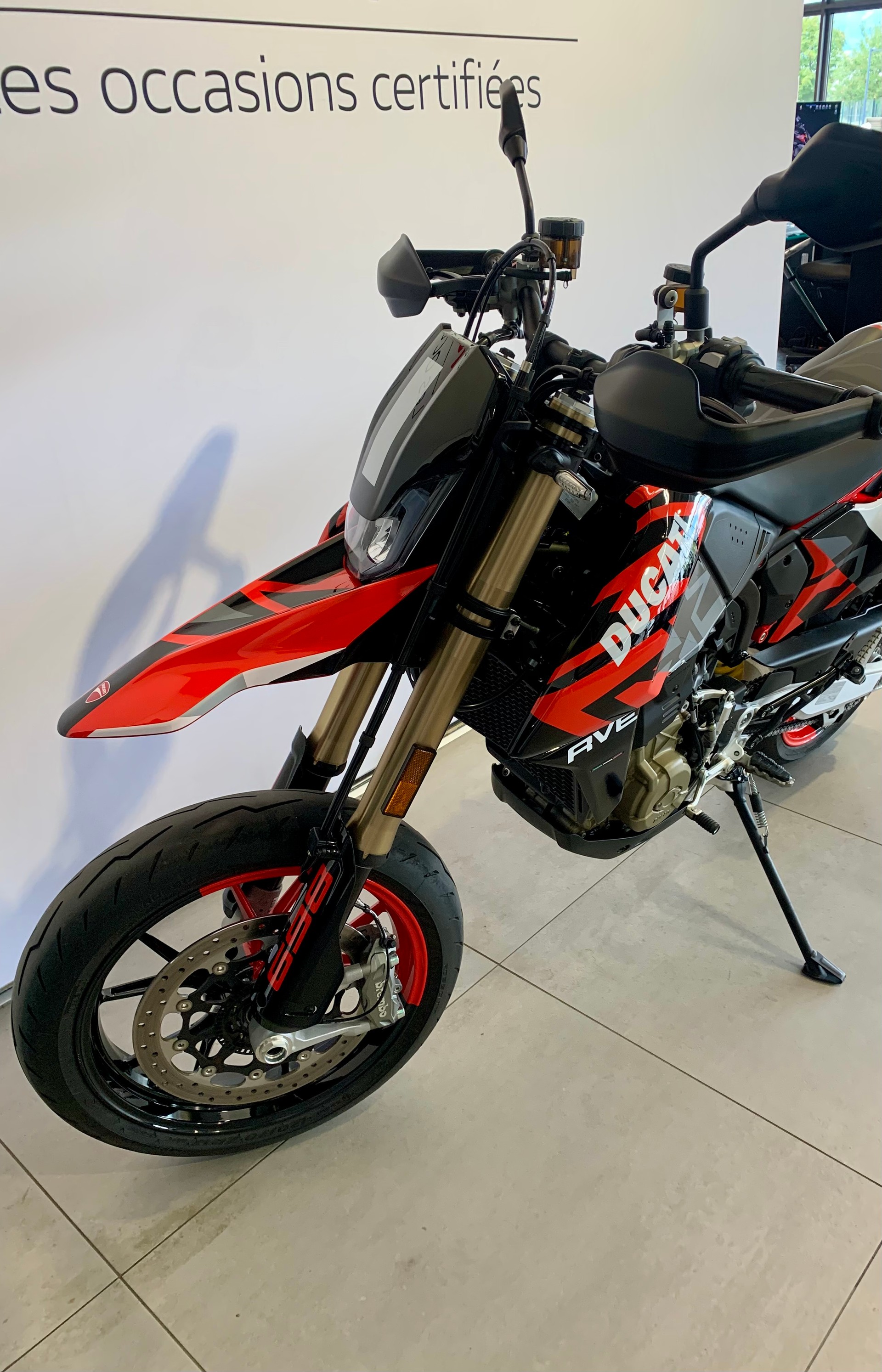 DUCATI Hypermotard 698 Mono RVE-image-4