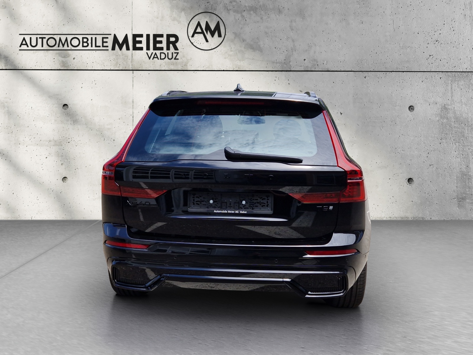 VOLVO XC60 2.0 T8 TE Black Edition eAWD-showroom-element-3