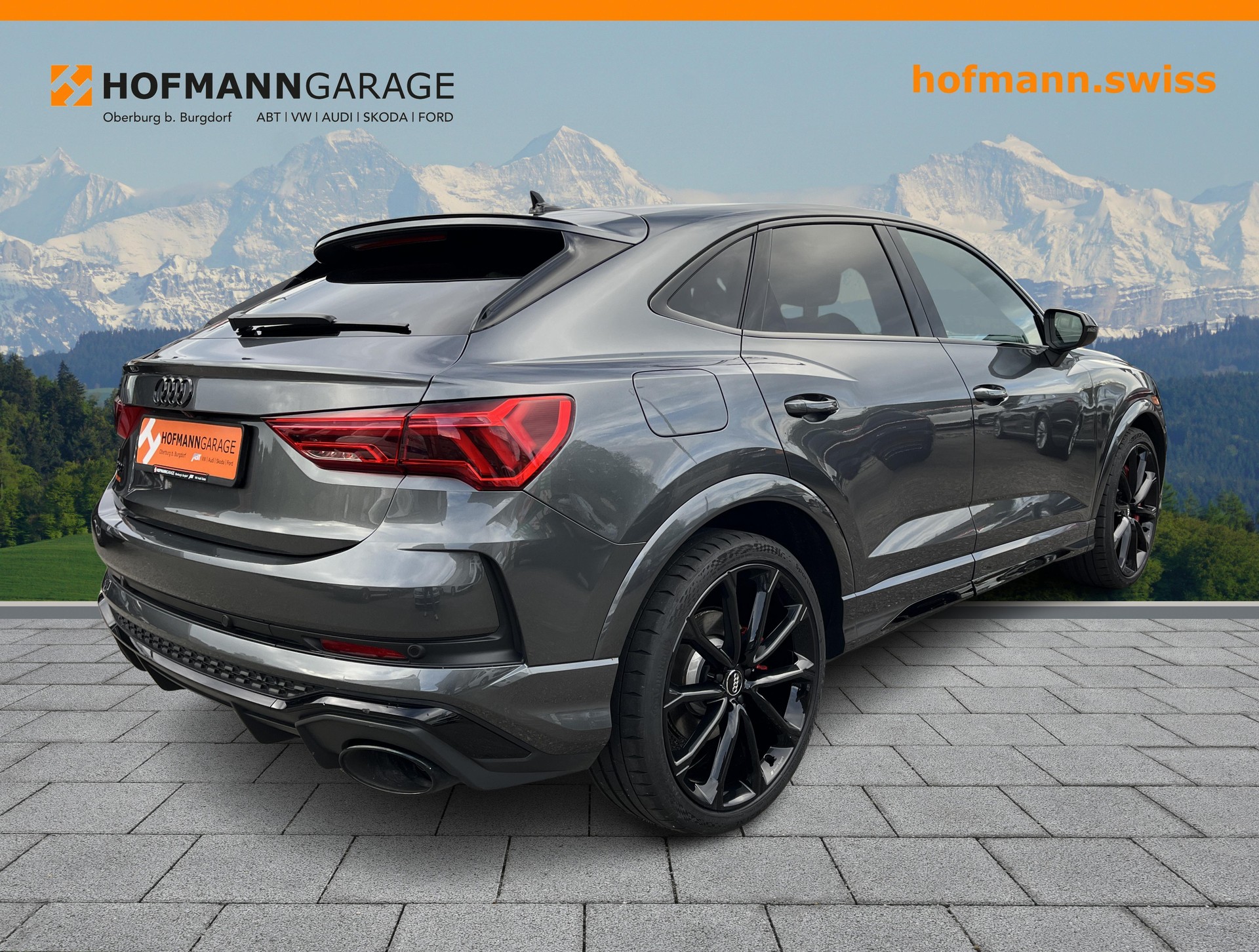 AUDI RS Q3 Sportback quattro S tronic-image-4