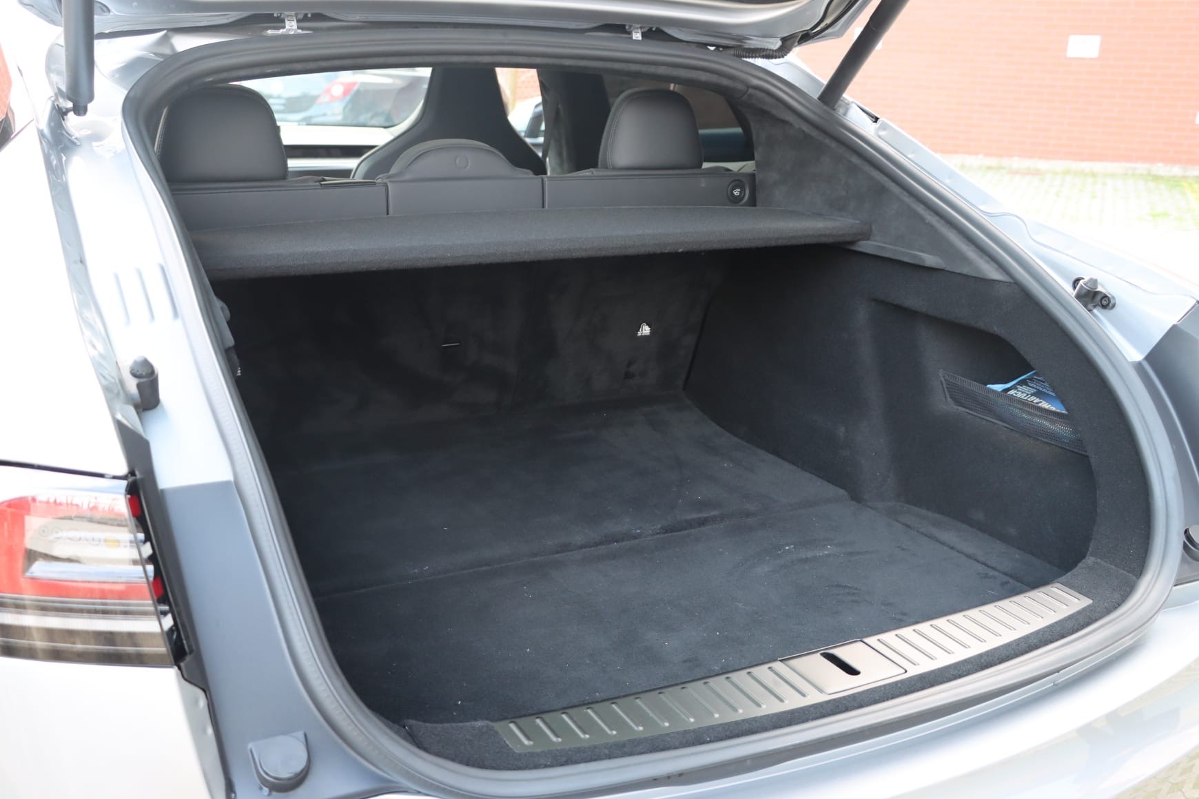 TESLA Plaid-image-14