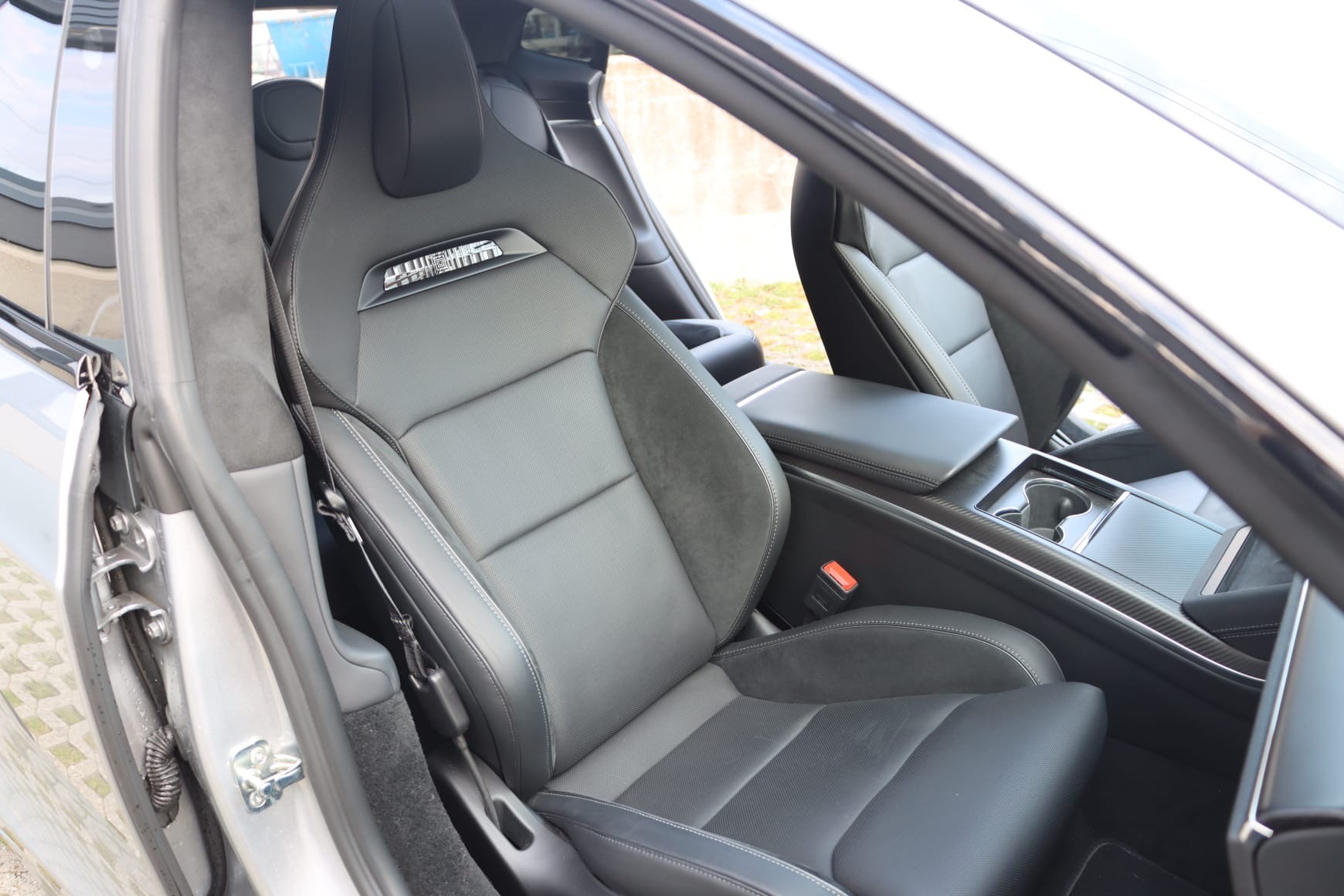 TESLA Plaid-image-10
