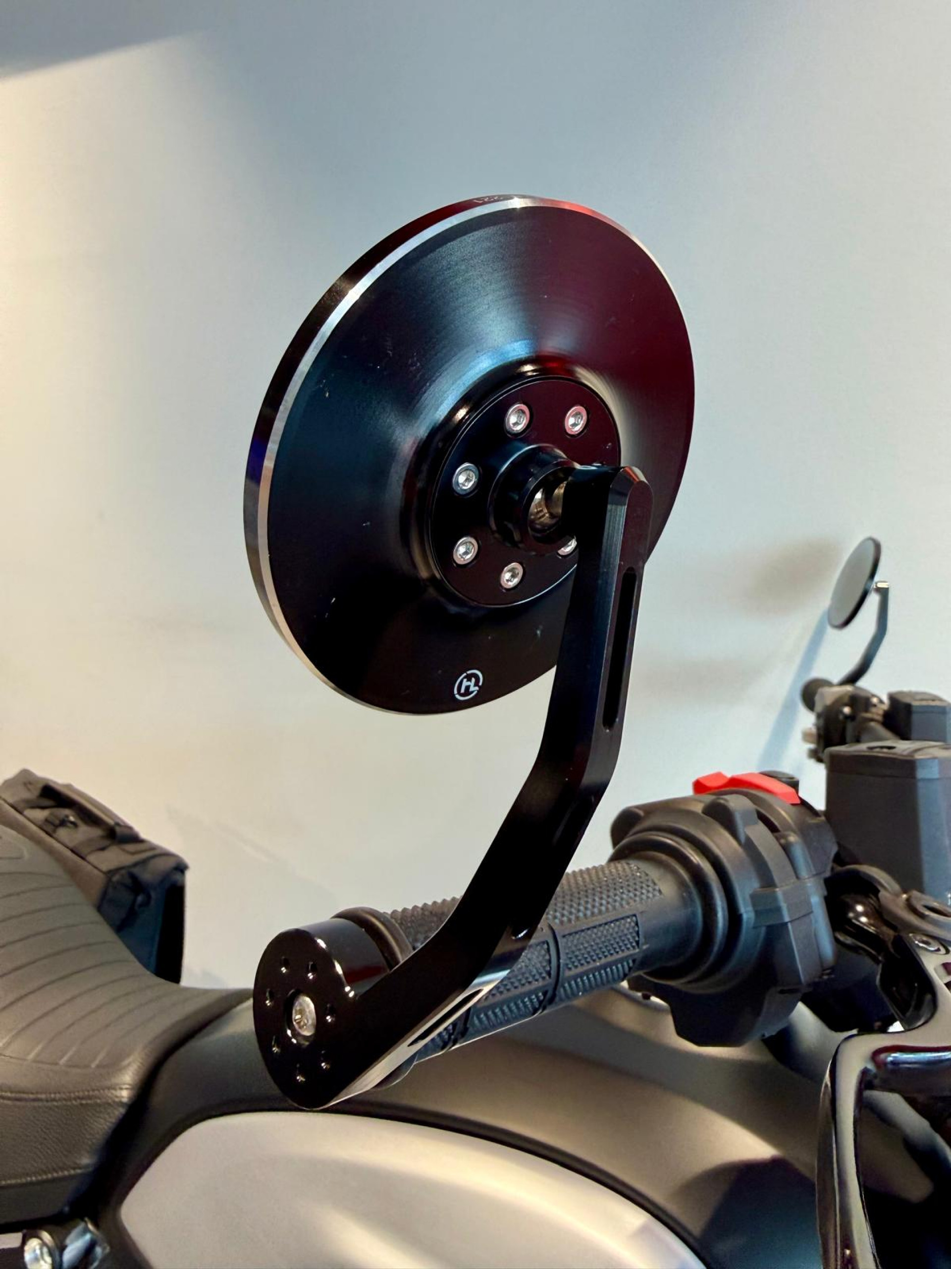 DUCATI Scrambler 1100 Dark Pro-image-3