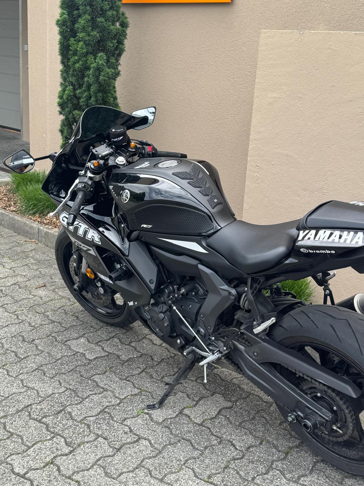 YAMAHA YZF-R7 (35kW)-image-4