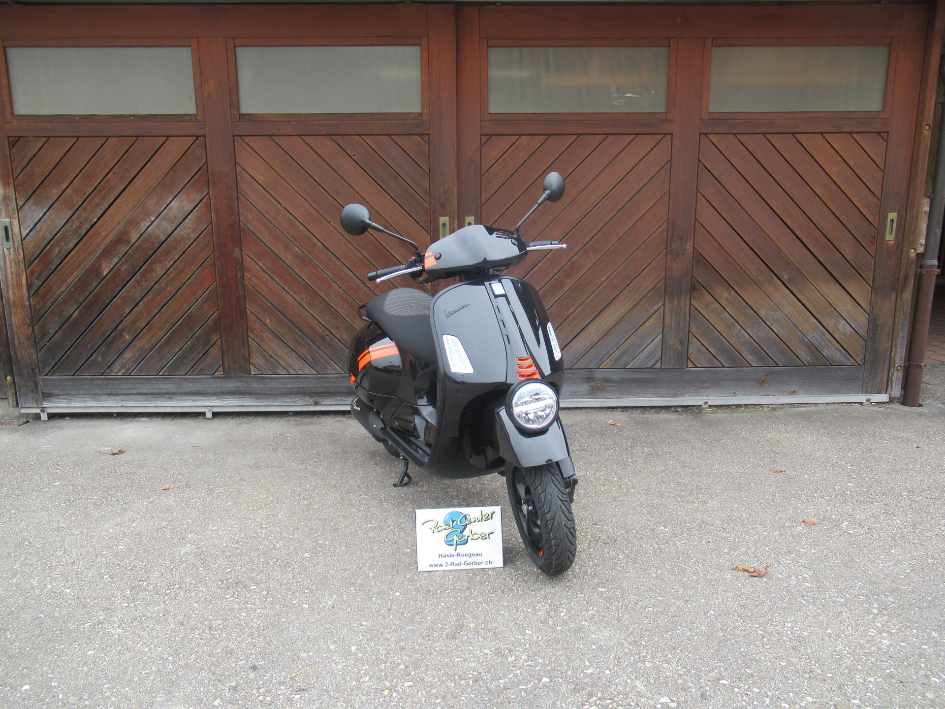 PIAGGIO Vespa GTV 300 HPE-image-0