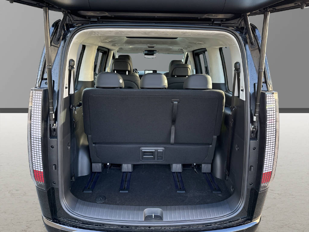 HYUNDAI Staria Premium 1.6 GDi HEV Vertex-image-4