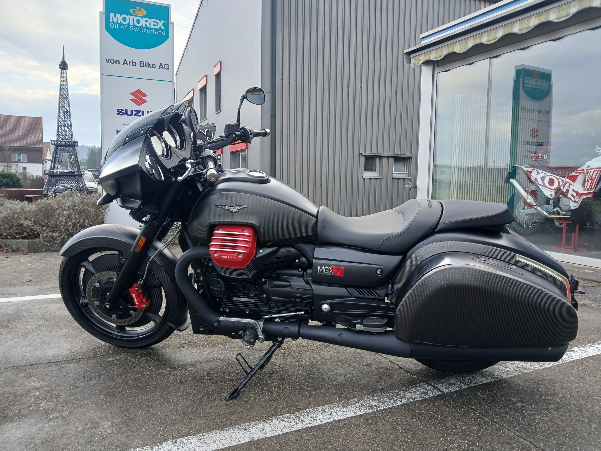 MOTO GUZZI MGX 21 1400 ABS-image-3