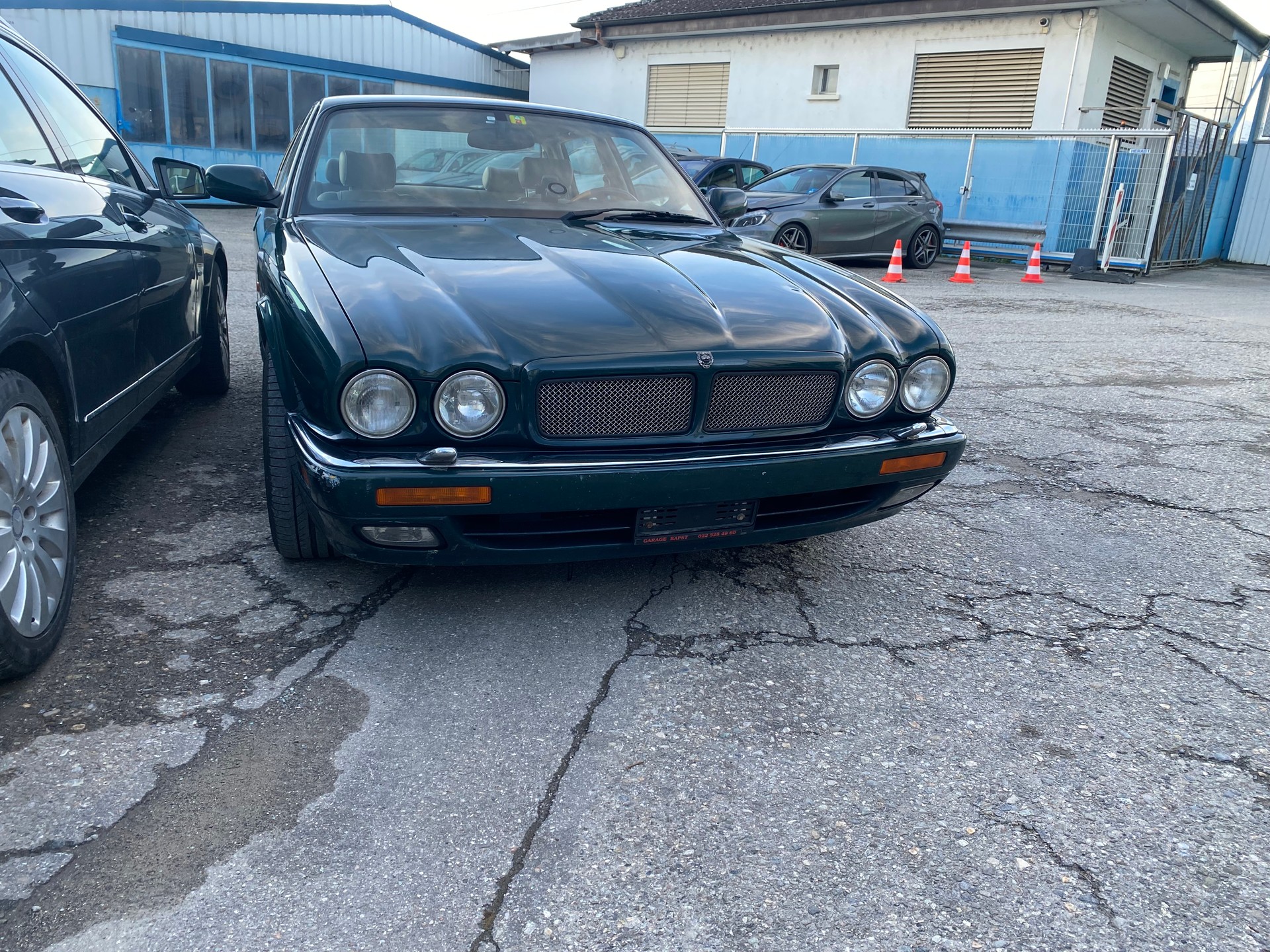 JAGUAR XJR 4.0 Supercharged