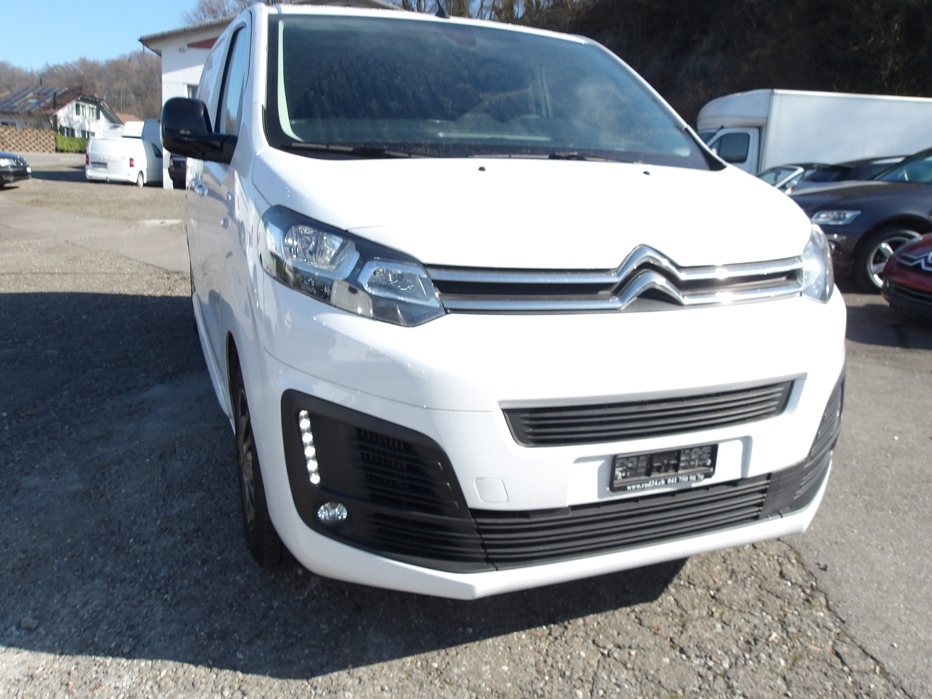 CITROEN Jumpy 2.0 BlueHDi 145 M EAT8-image-1
