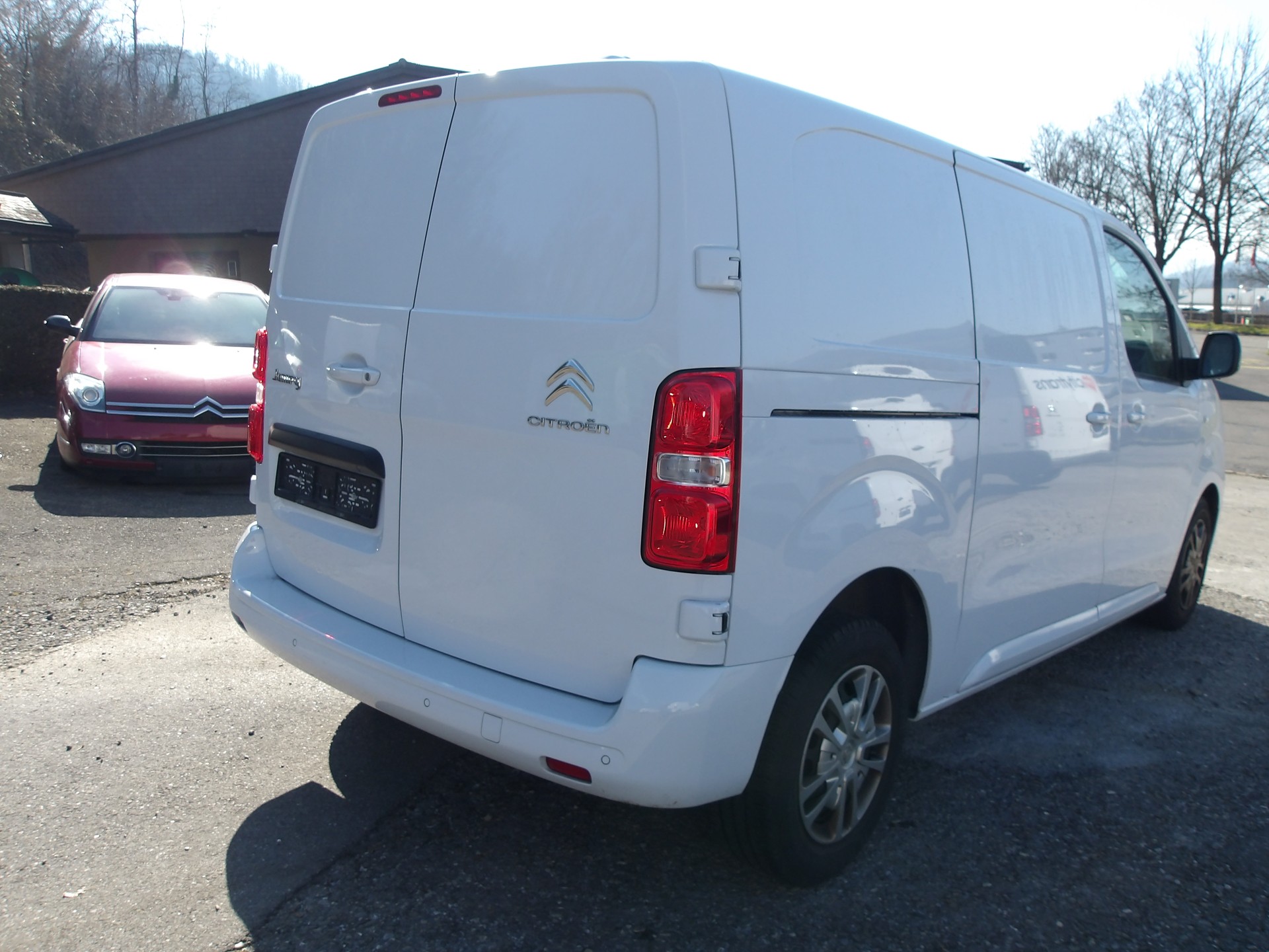 CITROEN Jumpy 2.0 BlueHDi 145 M EAT8-image-4