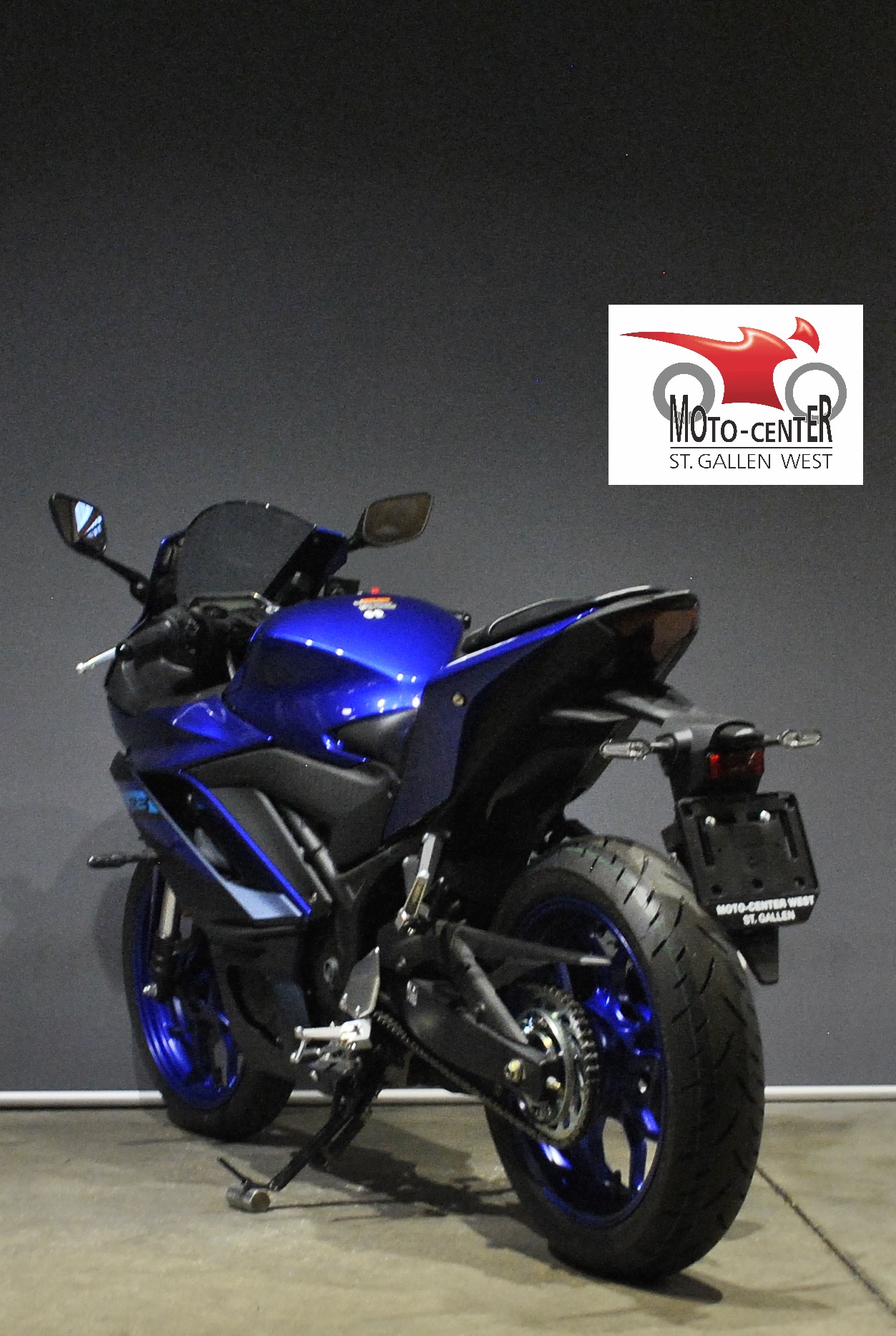 YAMAHA YZF-R3-image-3