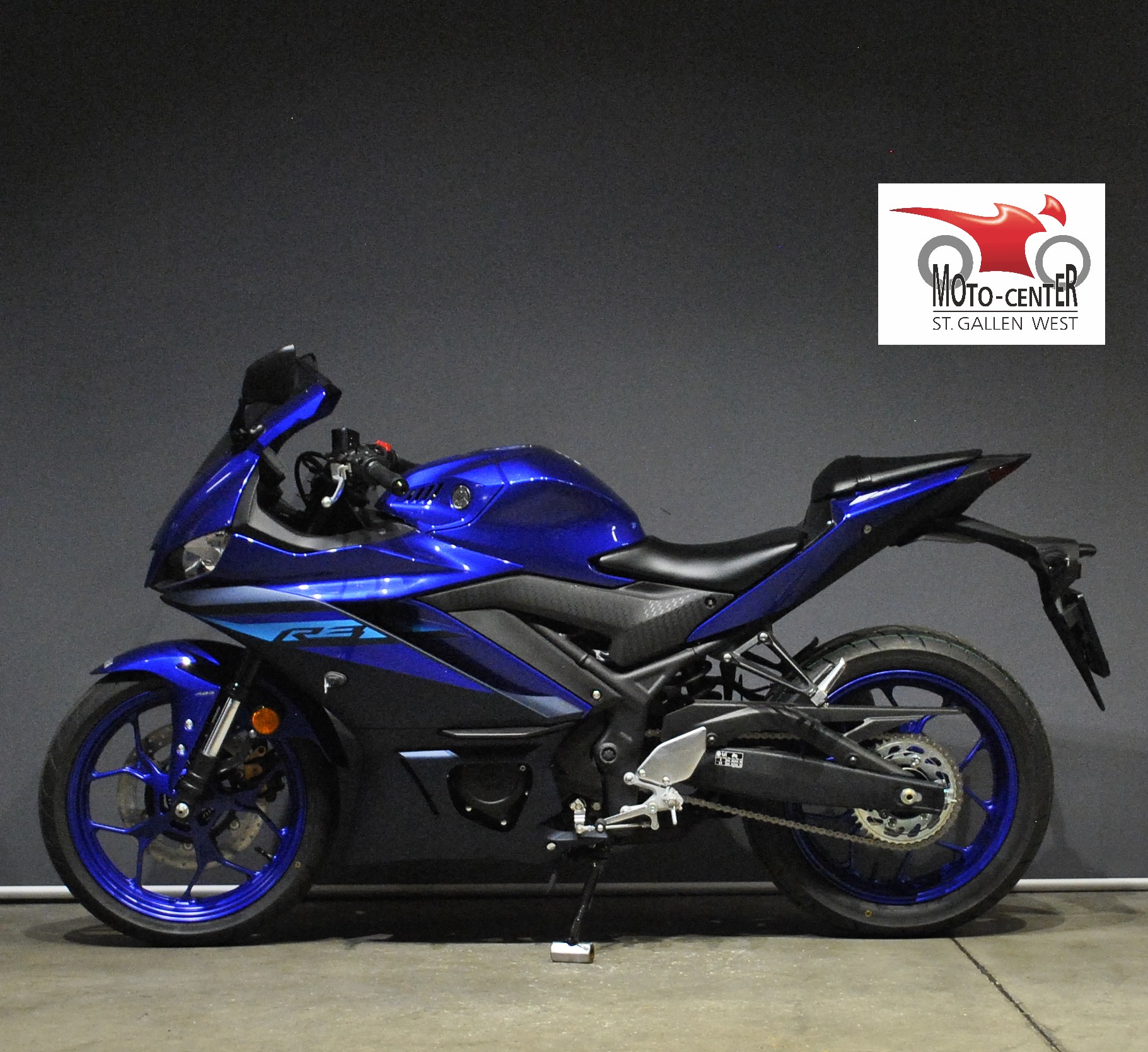 YAMAHA YZF-R3-image-2