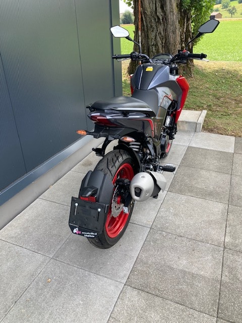SYM NH-X 125-image-1