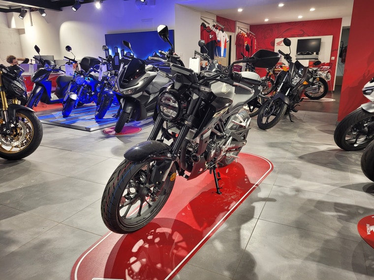 HONDA CB 125-image-4