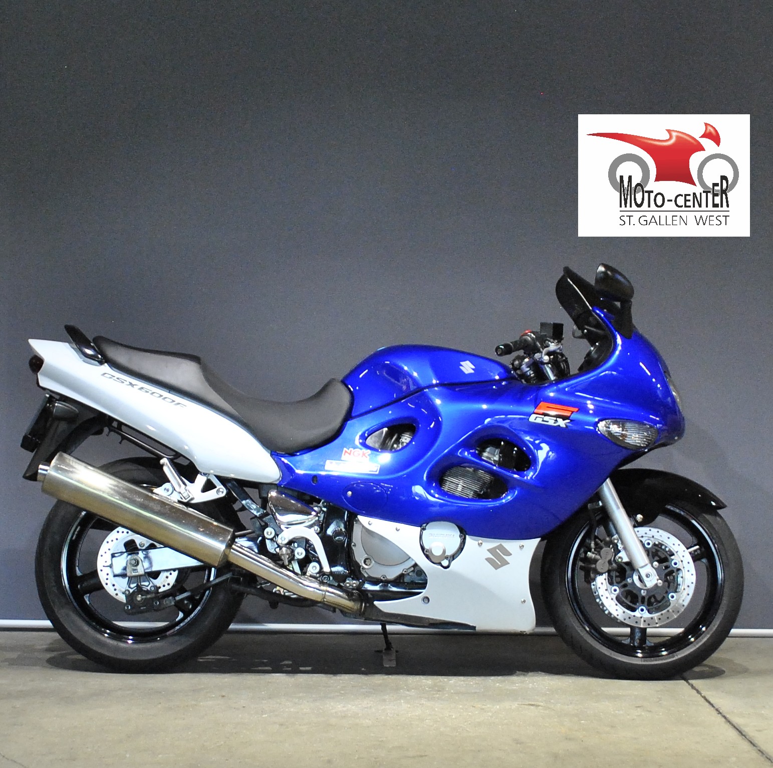 SUZUKI GSX 600 F K4-image-1