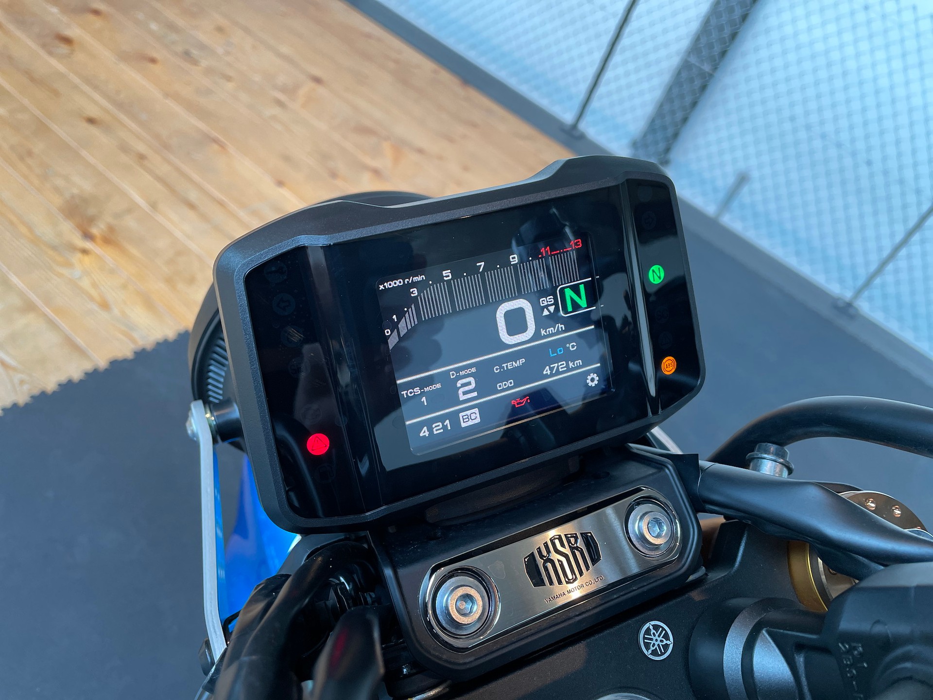YAMAHA XSR 900-image-4