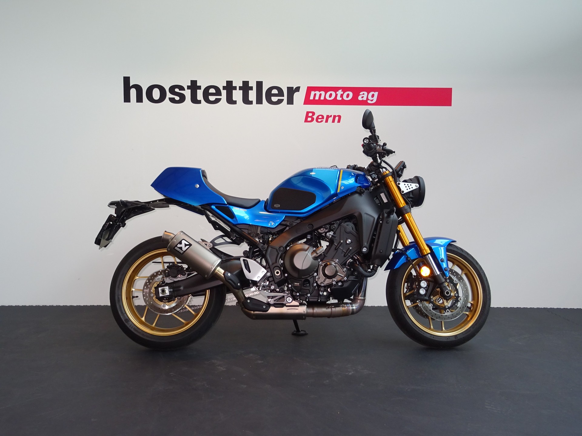 YAMAHA XSR 900-image-1