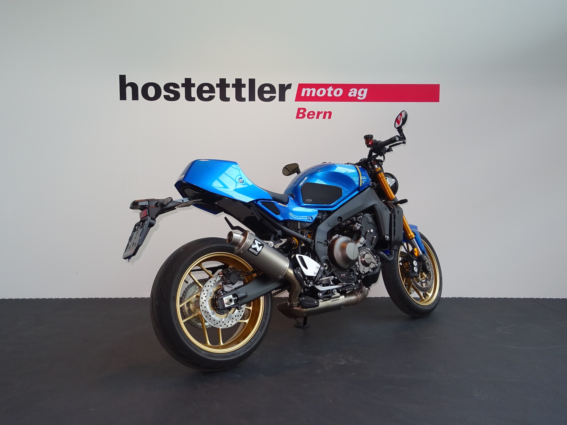 YAMAHA XSR 900-image-2