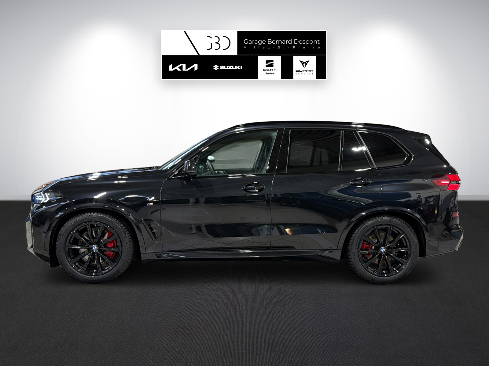 BMW X5 xDrive 48V 40d M Sport Pro Steptronic-showroom-element-3