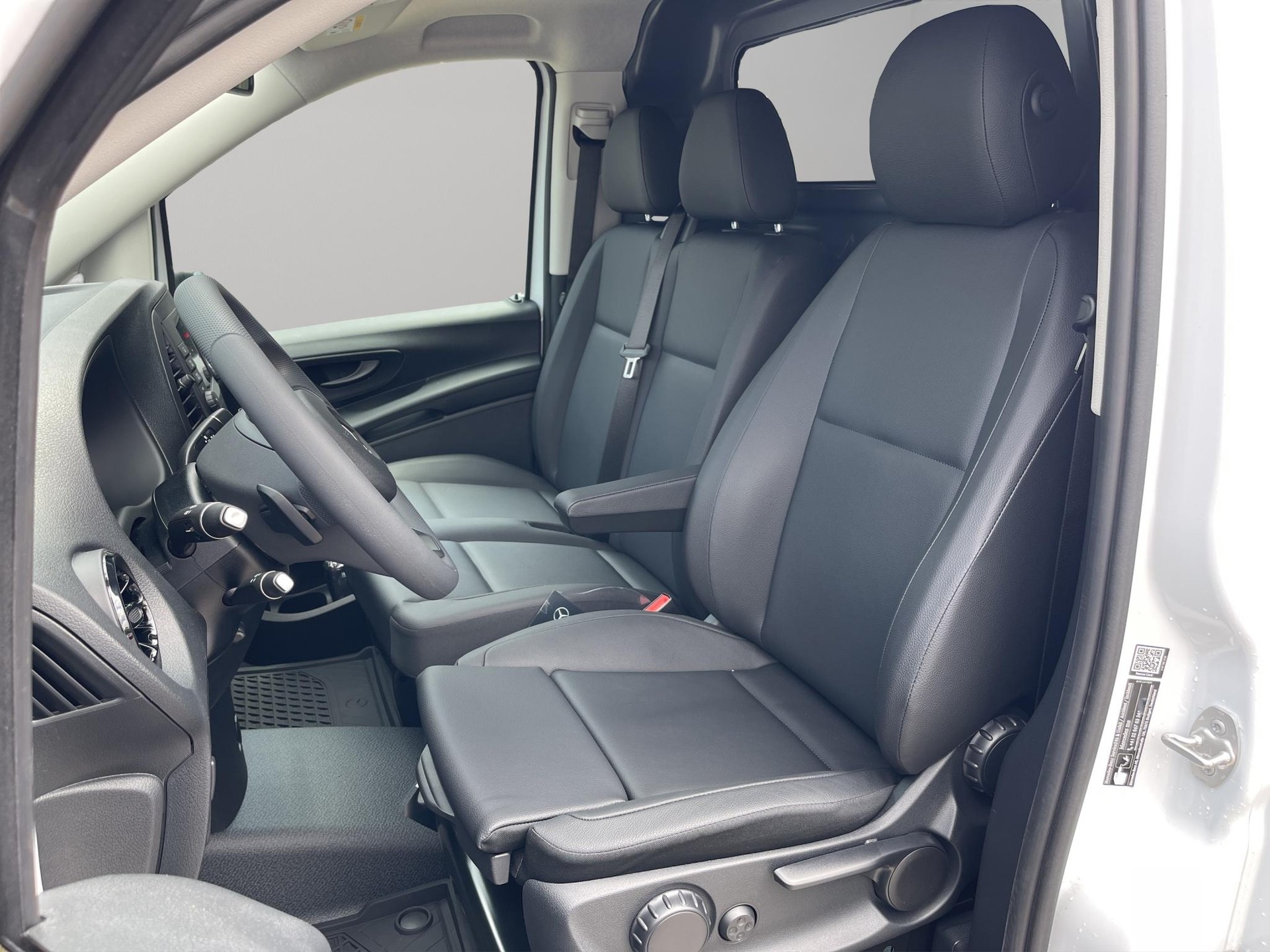 MERCEDES-BENZ Vito 116 CDI KA PRO 3200mm L-image-6