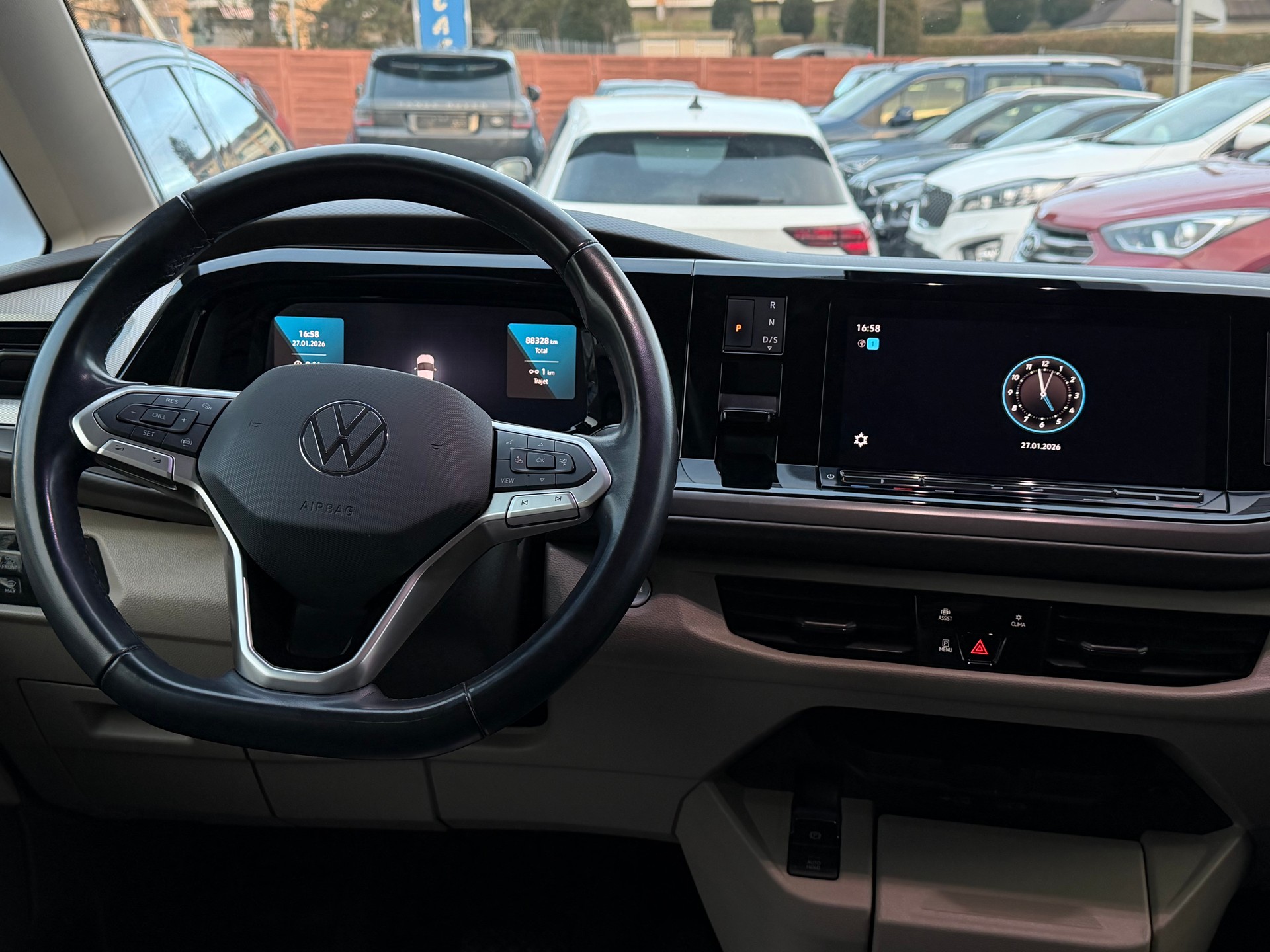 VW Multivan 1.5 TSI Liberty DSG-image-4