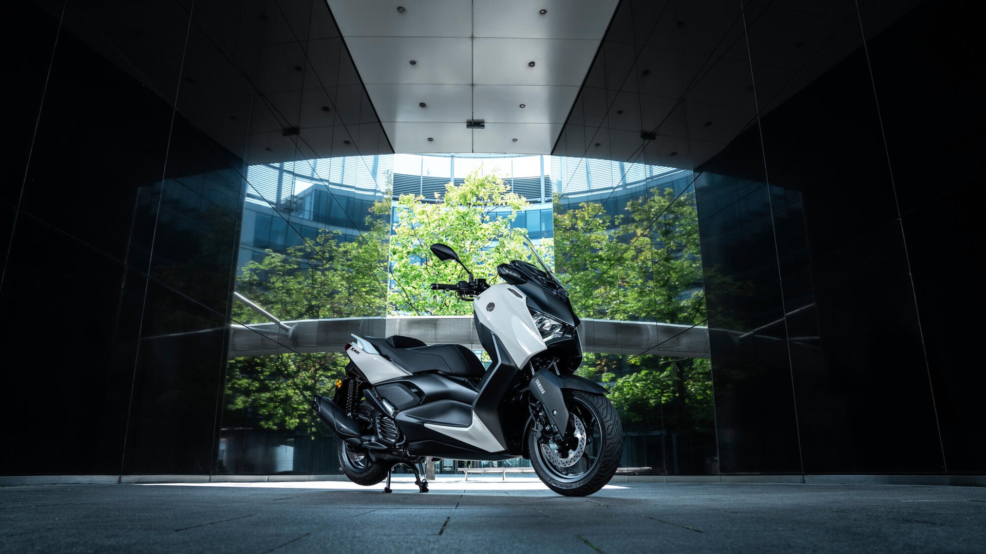 YAMAHA X-Max YP 125-image-4