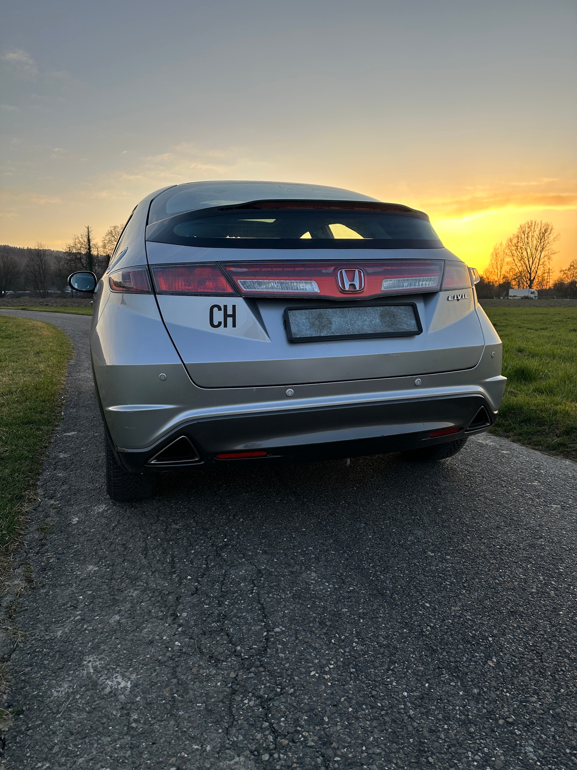 HONDA Civic 1.8i Comfort Automatic-image-6