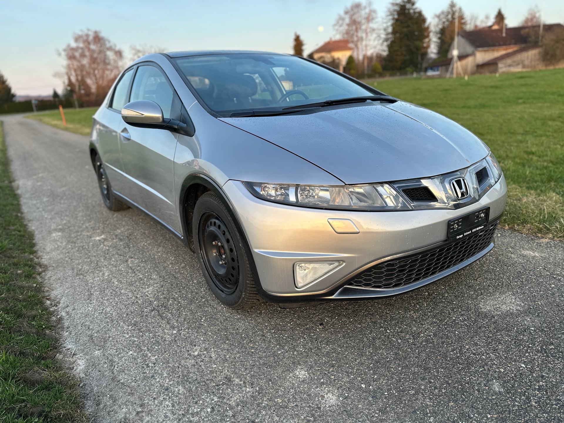 HONDA Civic 1.8i Comfort Automatic-image-24