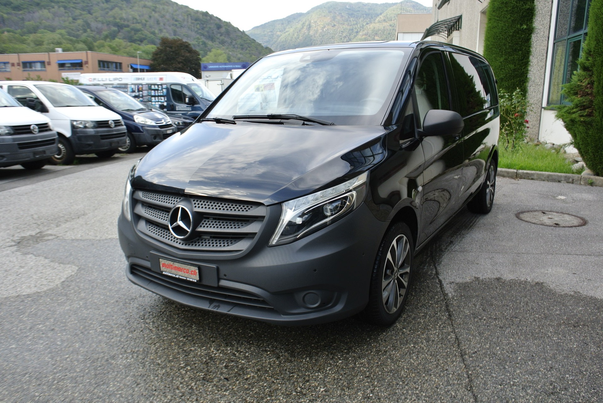 MERCEDES-BENZ Vito 116 CDI Pro Tourer 4Matic 9G-Tronic