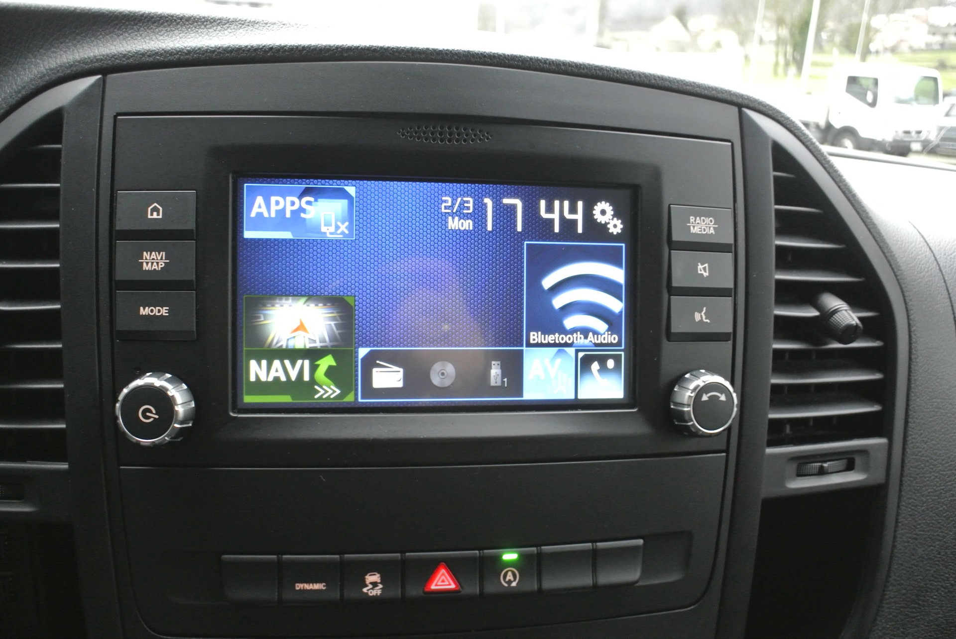 MERCEDES-BENZ Vito 116 CDI Pro Tourer 4Matic 9G-Tronic-image-30