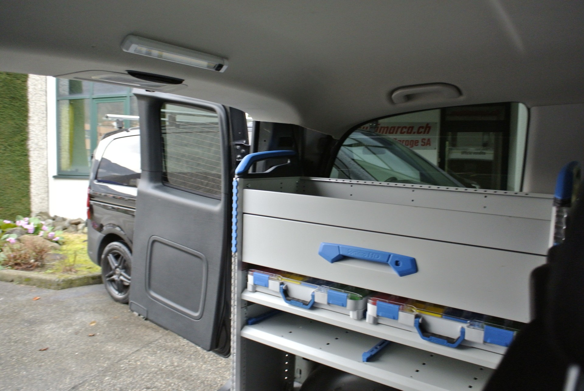 MERCEDES-BENZ Vito 116 CDI Pro Tourer 4Matic 9G-Tronic-image-20