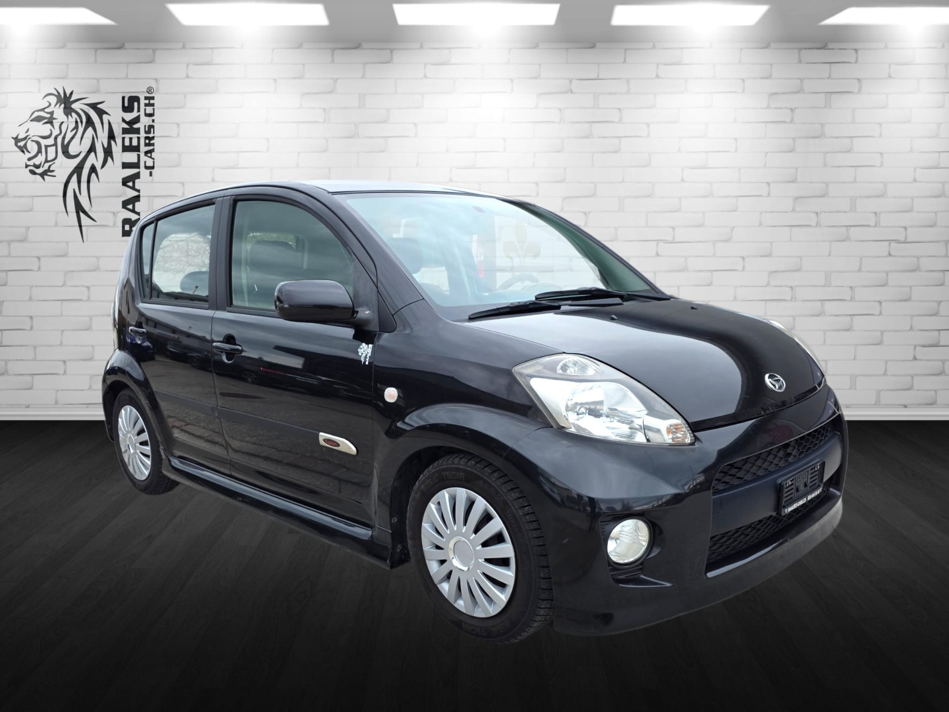 DAIHATSU Sirion 1.5 ST Custom-showroom-element-1