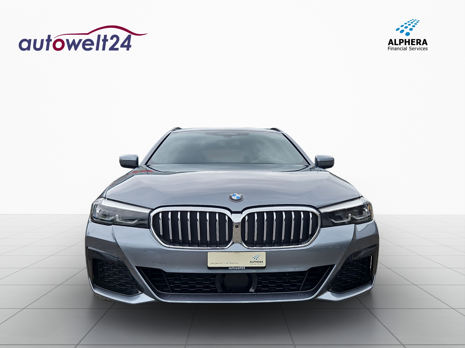 BMW 530e xDrive Touring M Sport Steptronic-showroom-element-2