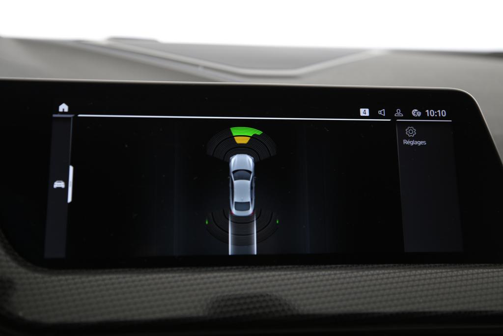 BMW 220d xDrive Gran Coupé-image-9