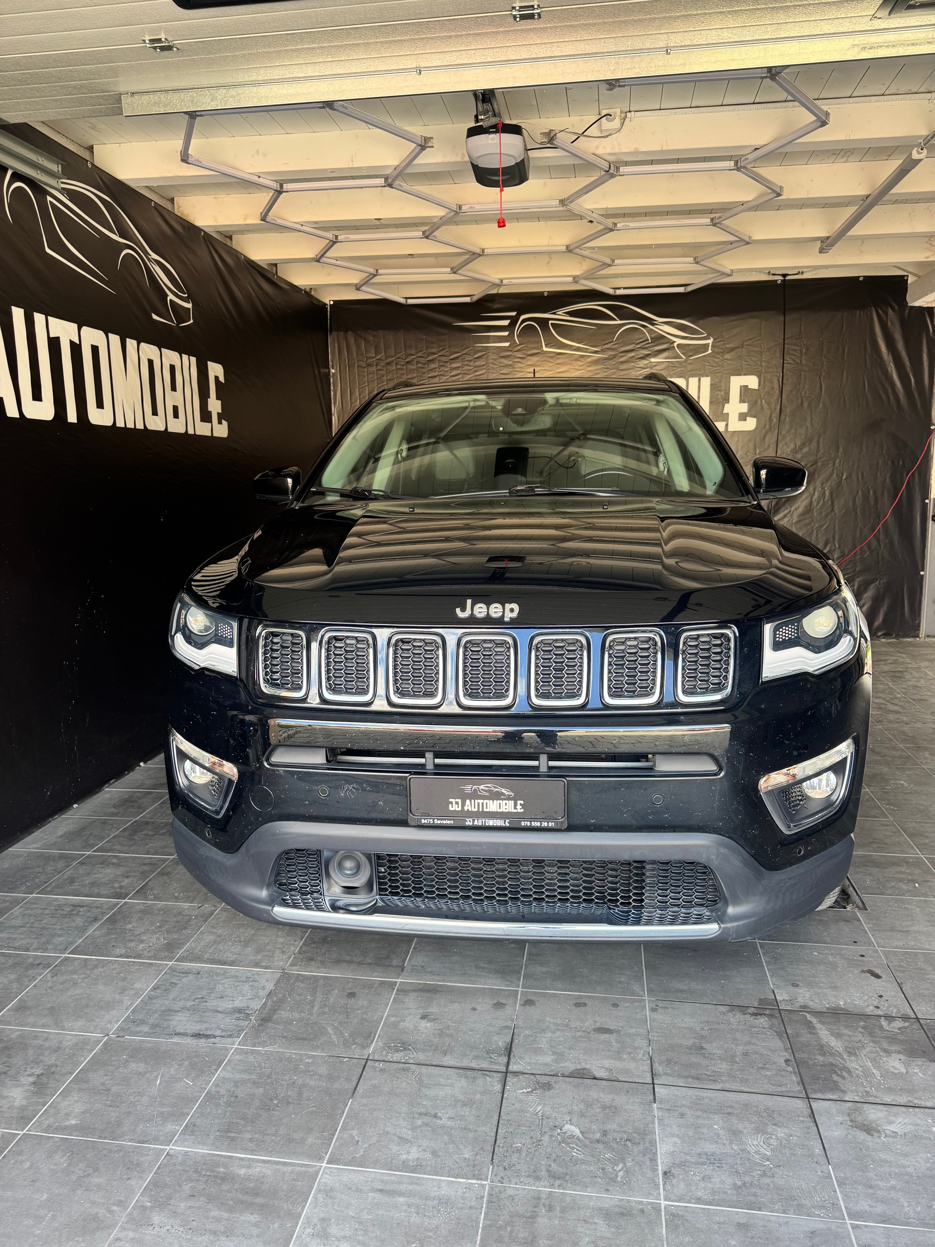 JEEP Compass 2.0CRD Limited AWD 9ATX-image-1